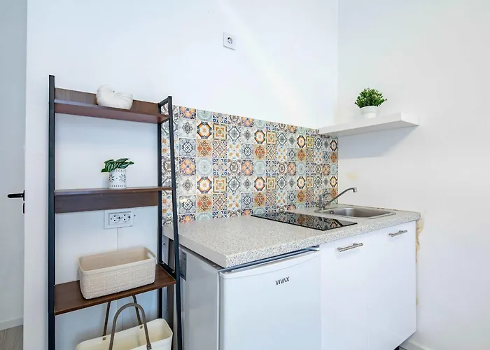 - Easy Going - Calm *