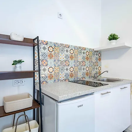 - Easy Going - Calm *